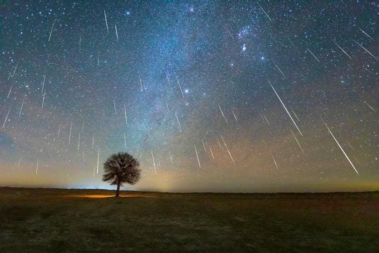 Los científicos dicen que la próxima gran lluvia de meteoritos podría ver una “explosión” masiva.