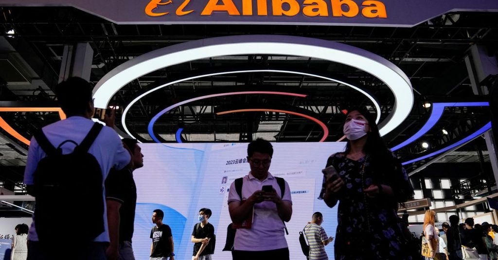 Las acciones de Alibaba caen un 4% tras la dimisión del ex director general de su unidad de nube