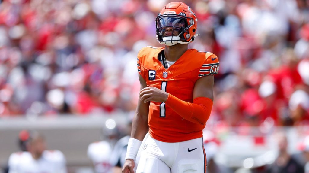 El gerente general de los Bears, Ryan Poles, analiza los sinceros comentarios de Justin Fields – NBC Sports Chicago