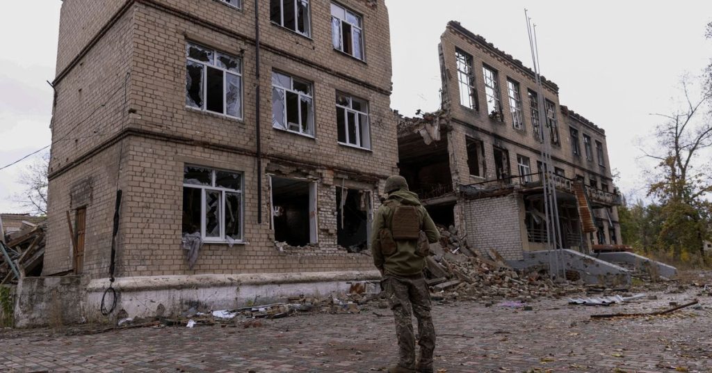 Las fuerzas ucranianas se enfrentan a un nuevo ataque ruso en la localidad oriental de Avdiivka