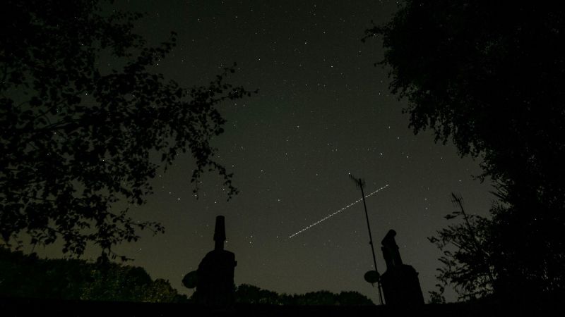 Cómo ver la lluvia de meteoritos Dracónidas