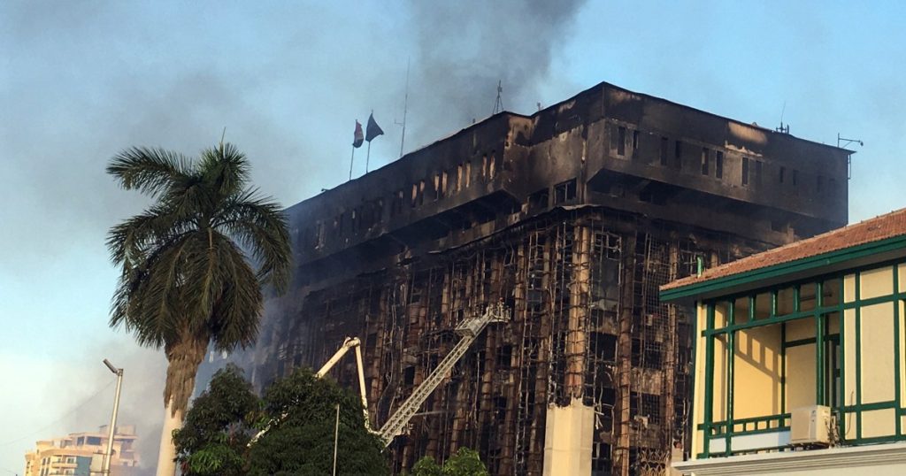 El incendio del complejo policial en Ismailia fue contenido fuera de horario  Noticias