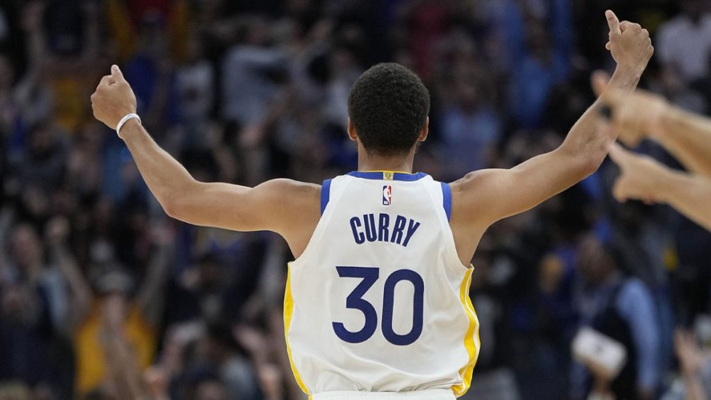 Steph Curry Dagger culmina su último regreso contra los Kings – NBC Sports Bay Area y California