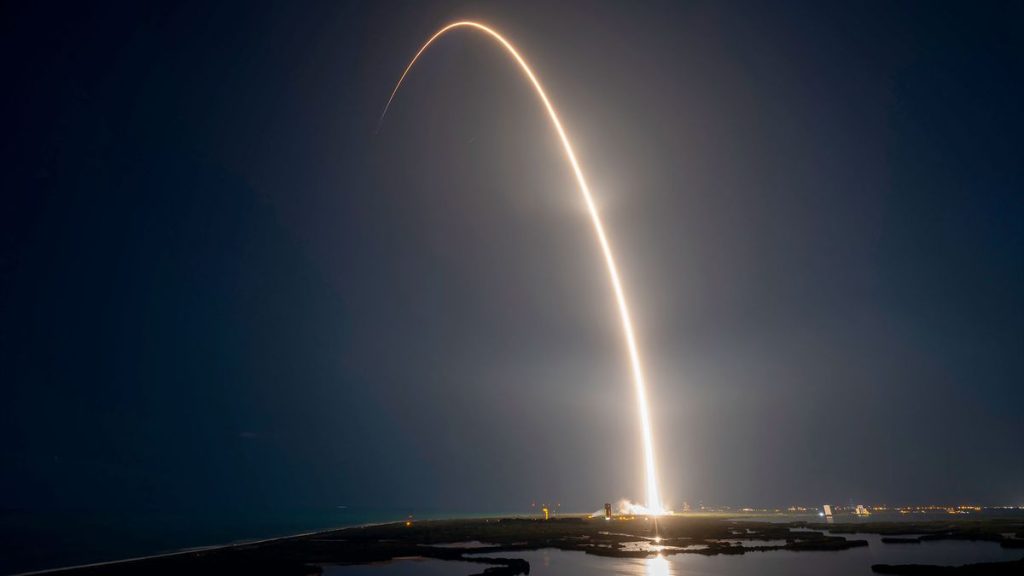 SpaceX ha lanzado 23 satélites Starlink desde Florida