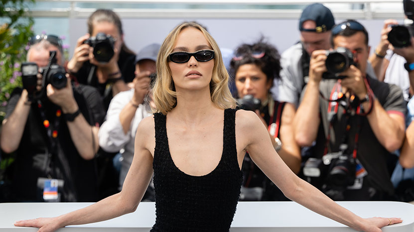 Bueno, Lily-Rose Depp llevaba la camiseta de Daisy más pequeña que jamás hayamos visto