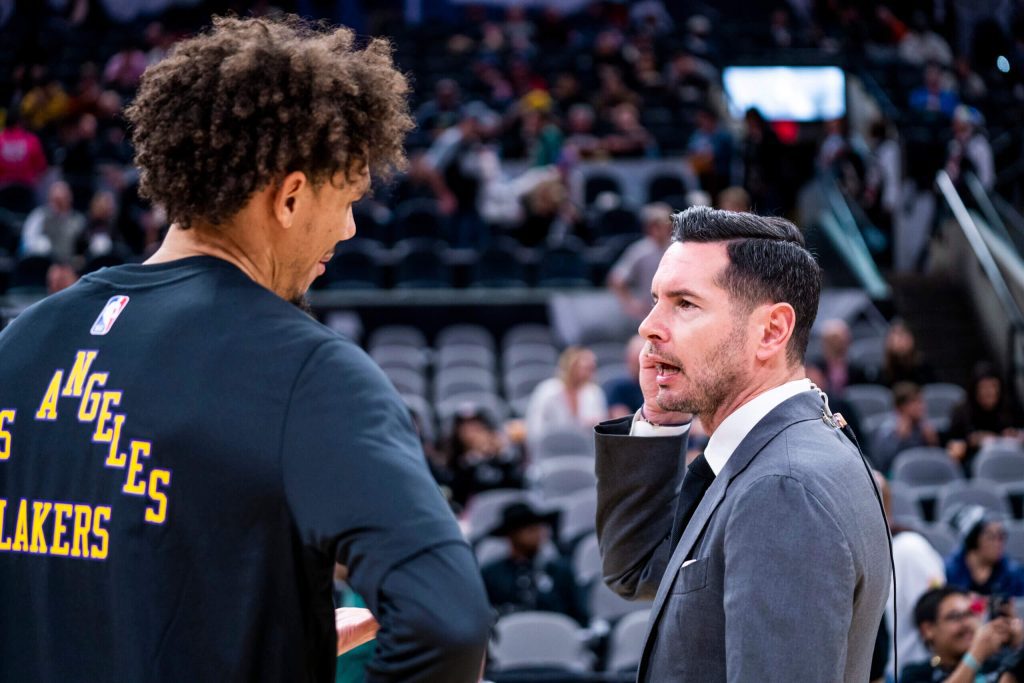 JJ Redick, James Borrego y Sam Cassel emergen como los primeros objetivos principales para el puesto de entrenador de los Lakers: fuentes