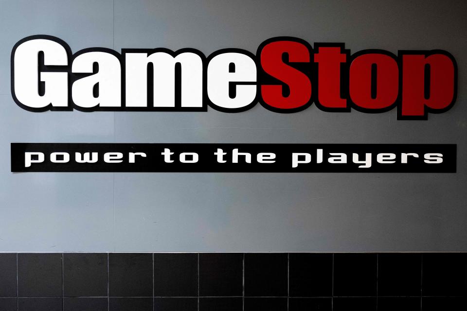 Una tienda Gamestop en Annapolis, Maryland, el 7 de septiembre de 2022. – Las acciones de GameStop cayeron el miércoles antes de las ganancias del segundo trimestre del minorista de videojuegos después de la campana de cierre.  (Foto de Jim Watson/AFP) (Foto de Jim Watson/AFP vía Getty Images)