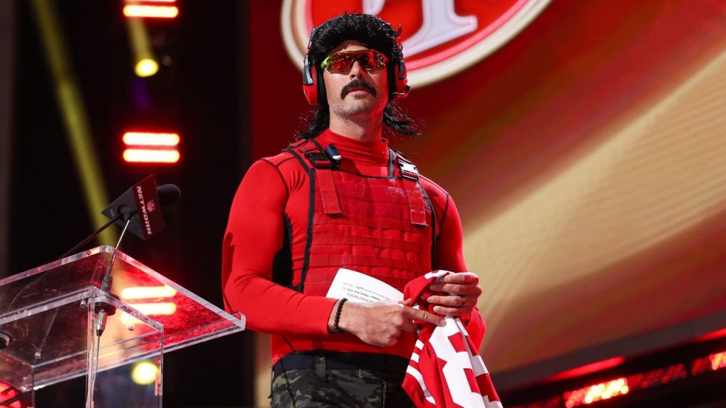 YouTube deja de monetizar el canal de Dr. Disrespect “tras graves acusaciones”