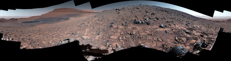 Panorama del rover Mars Curiosity desde la sierra de Gedes Valles