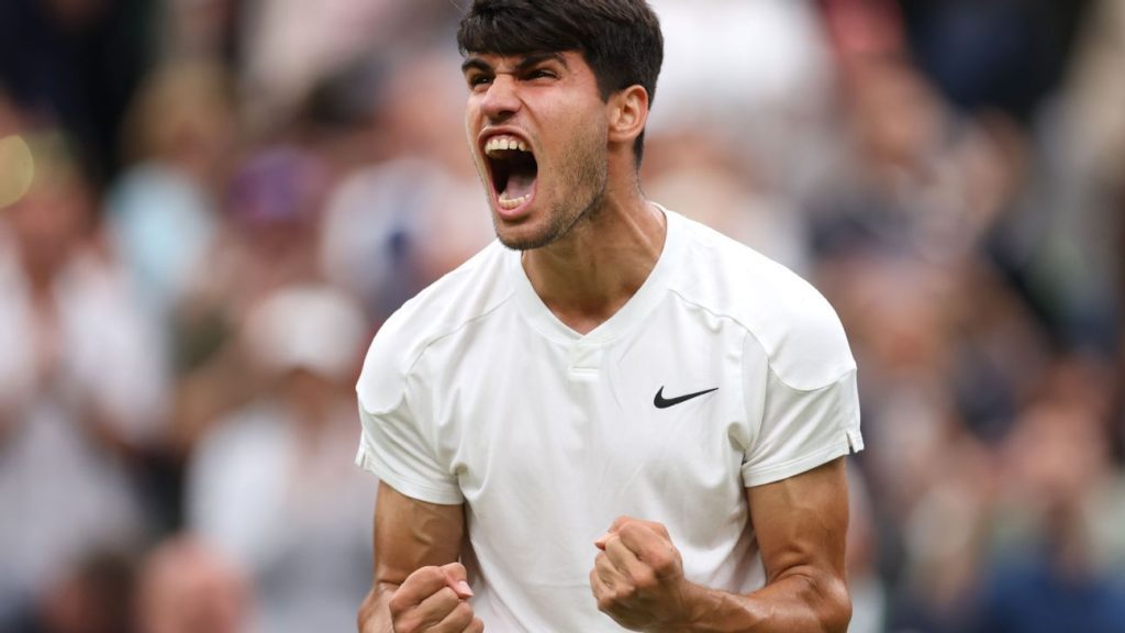 Carlos Alcaraz derrota a Frances Tiafoe en 5 sets en Wimbledon