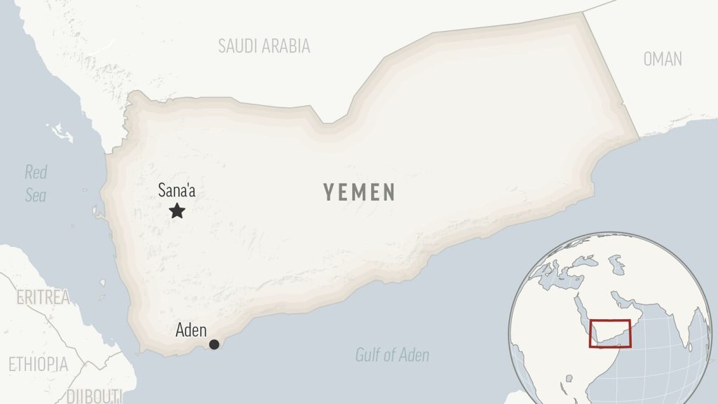 Dos presuntos ataques hutíes en Yemen alcanzaron a barcos en el Mar Rojo