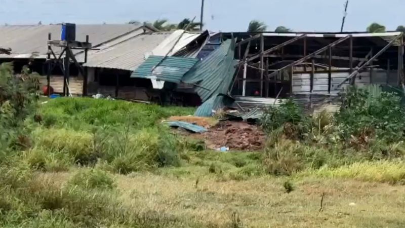 El huracán Beryl se ha vuelto ‘más fuerte’ a medida que avanza hacia Jamaica después de destruir las Islas de Barlovento, matando al menos a una persona