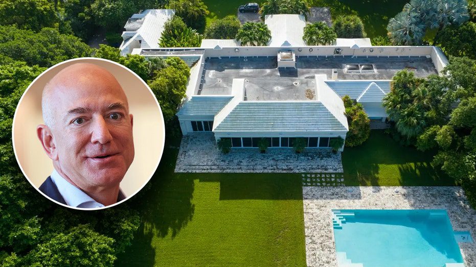 Jeff Bezos y la casa con piscina a vista de pájaro