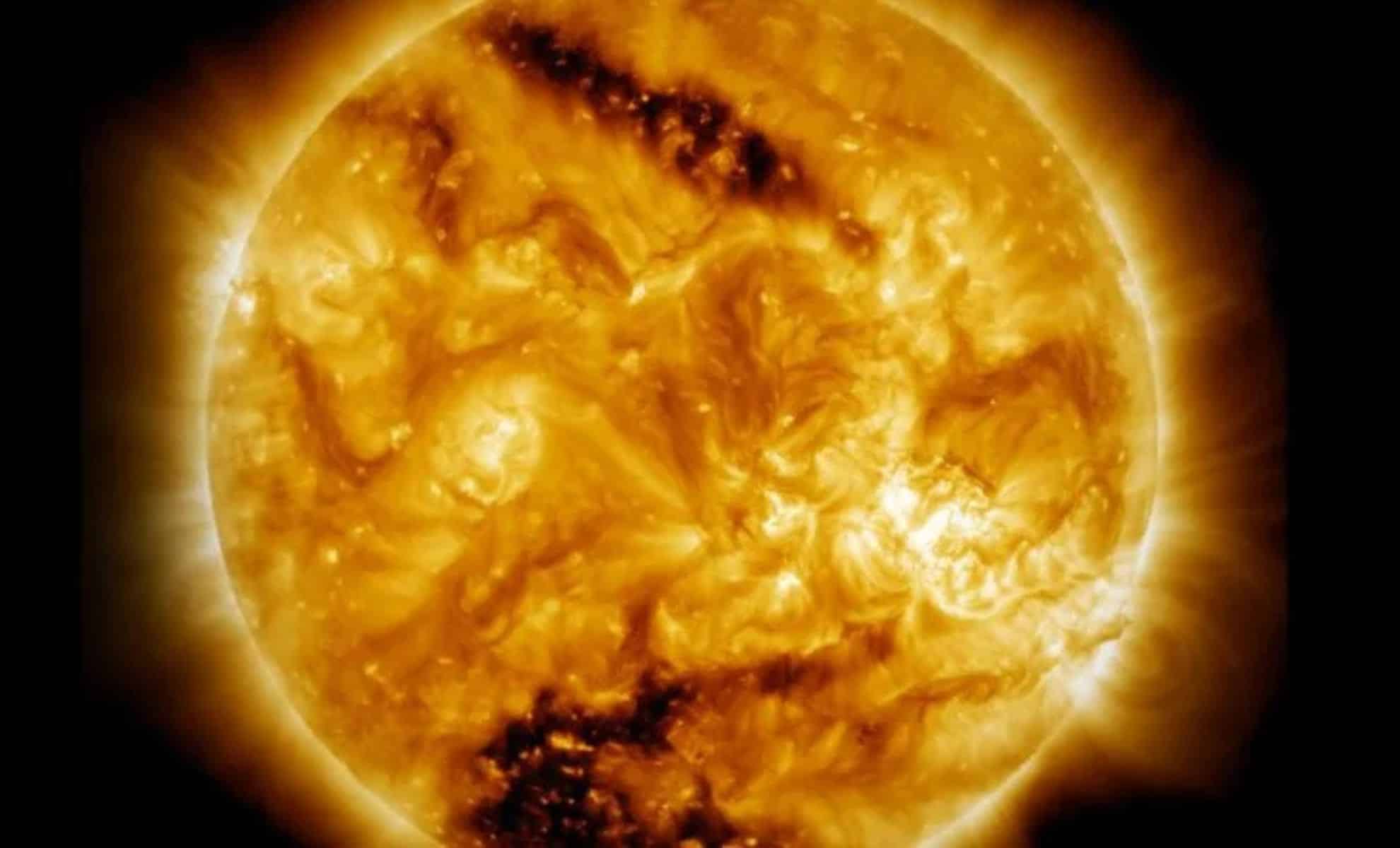 Los científicos revelan el mecanismo oculto detrás del intenso calor solar en Corona